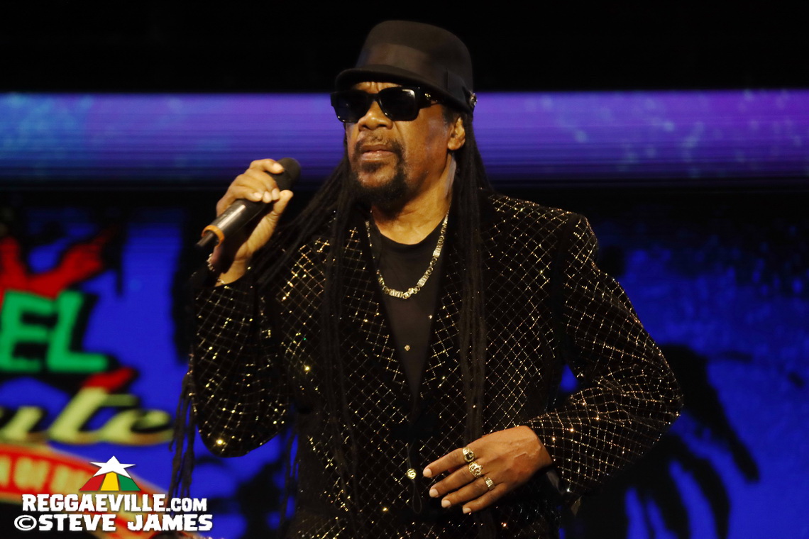 Bounty Killer, Big Mountain, Glen Washington, Heavyweight Rockaz