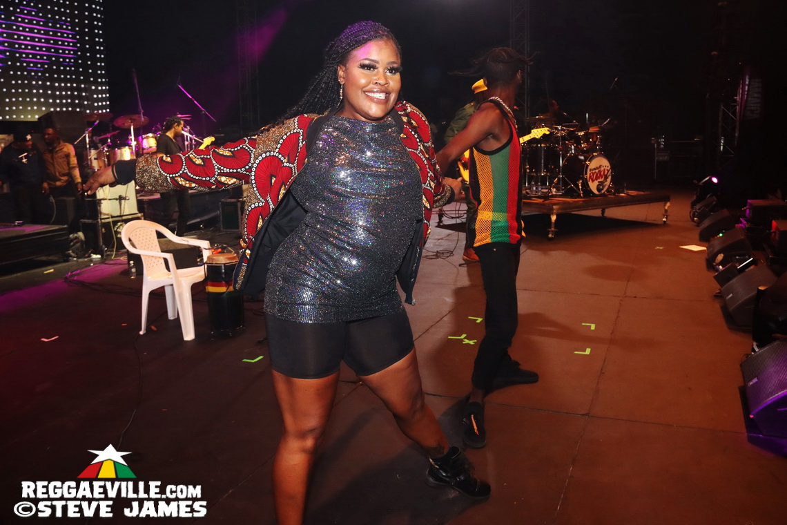 Bounty Killer, Big Mountain, Glen Washington, Heavyweight Rockaz