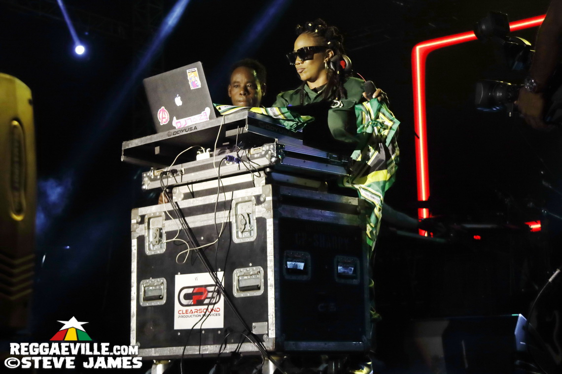 Queen Ifrica, Sanchez & Richie Stephens, Stonebwoy