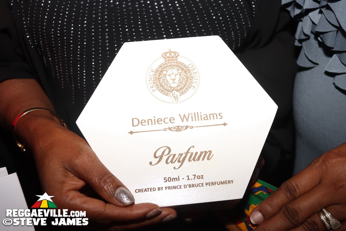 The Manhattans, Deniece Williams, Etana