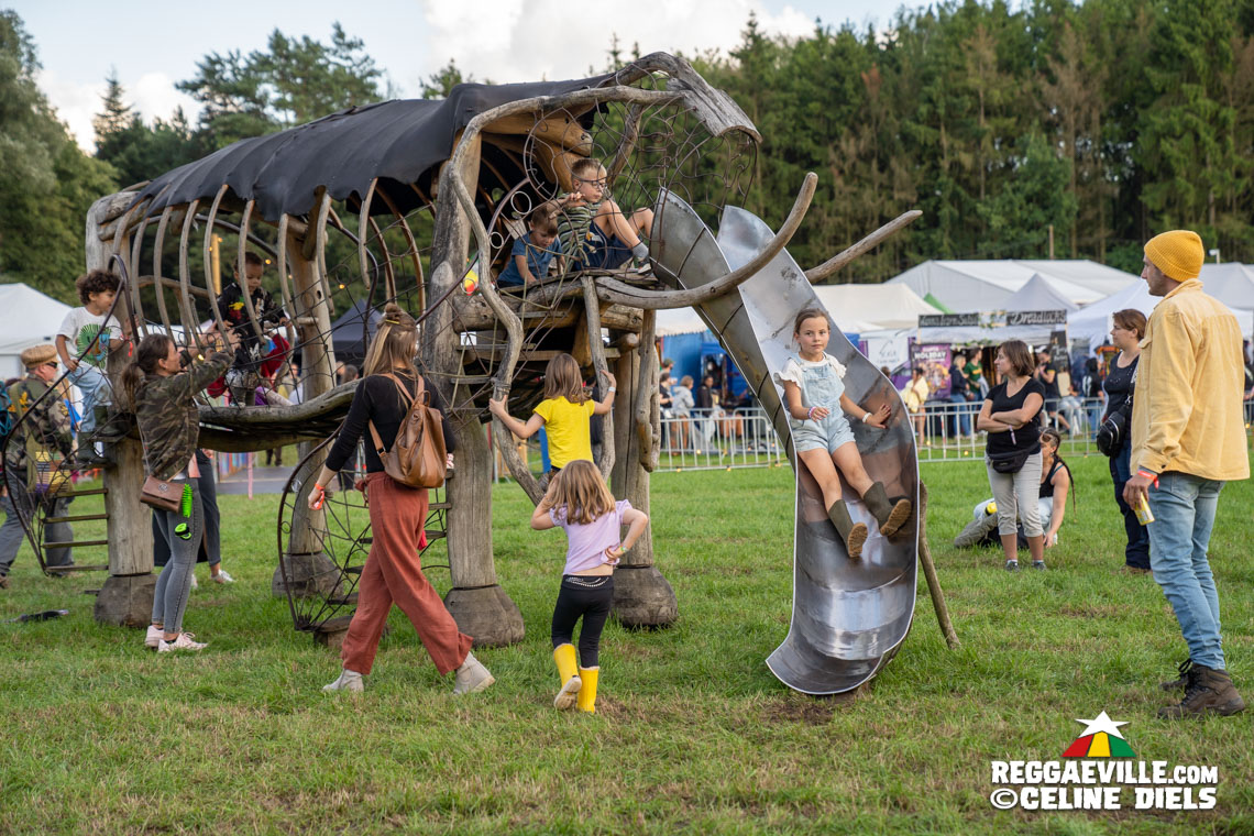 Marcia Griffiths, Tanya Stephens, Nattali Rize