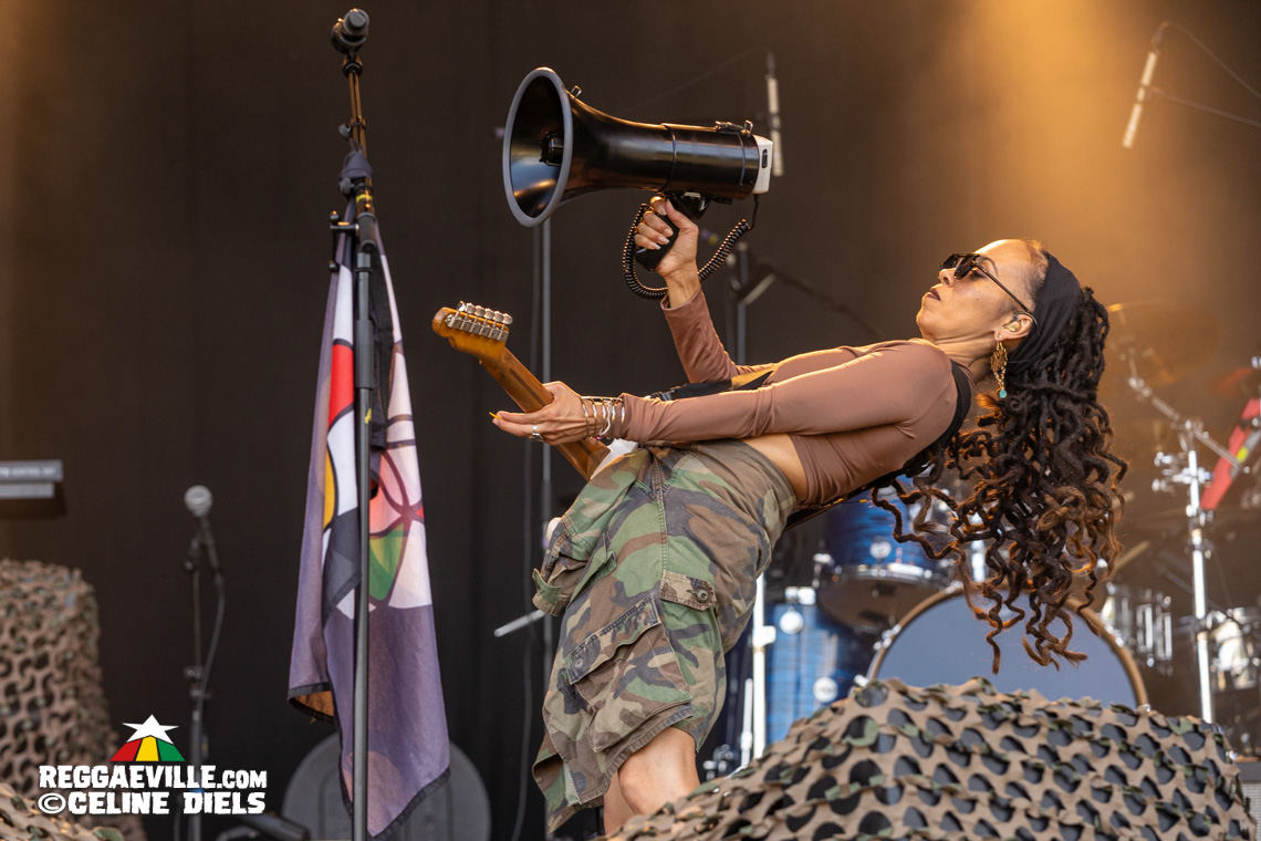 Marcia Griffiths, Tanya Stephens, Nattali Rize