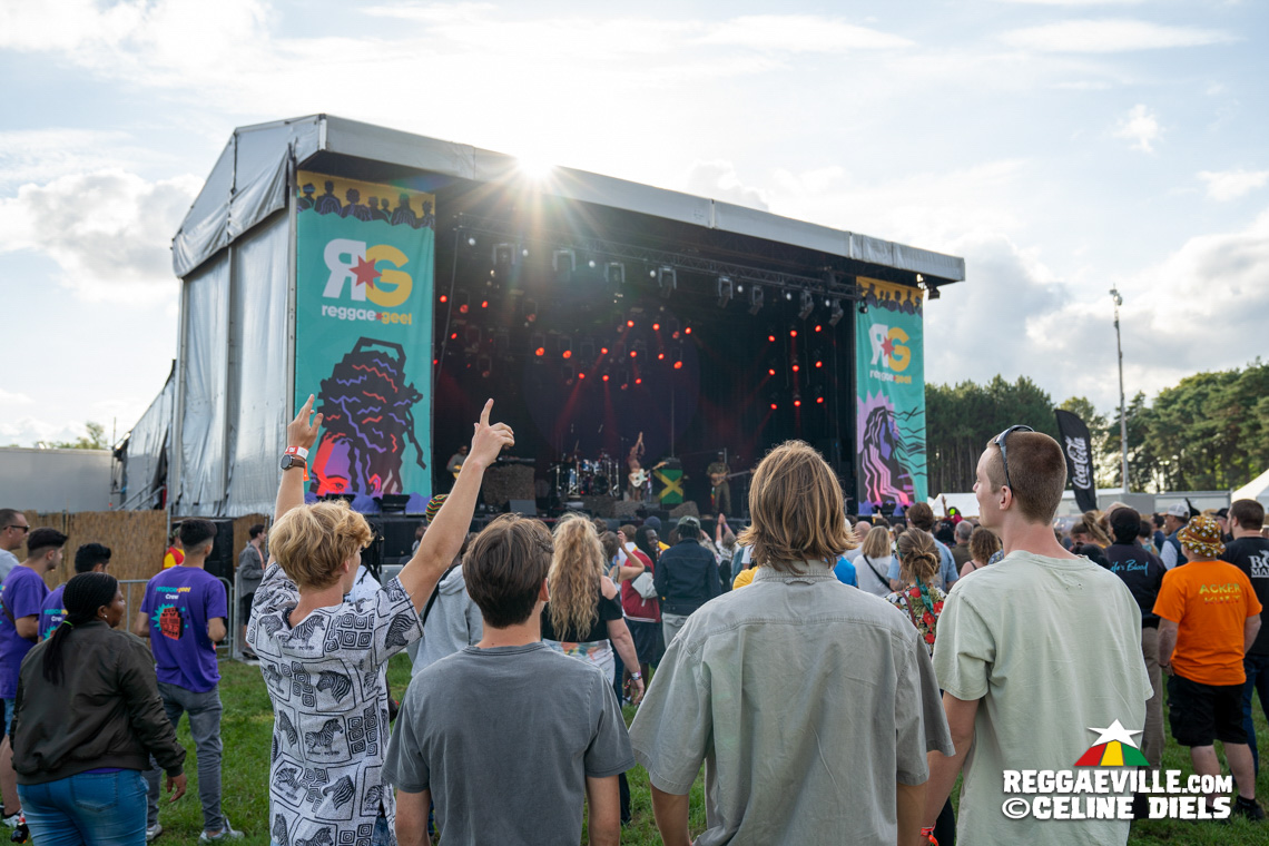 Marcia Griffiths, Tanya Stephens, Nattali Rize
