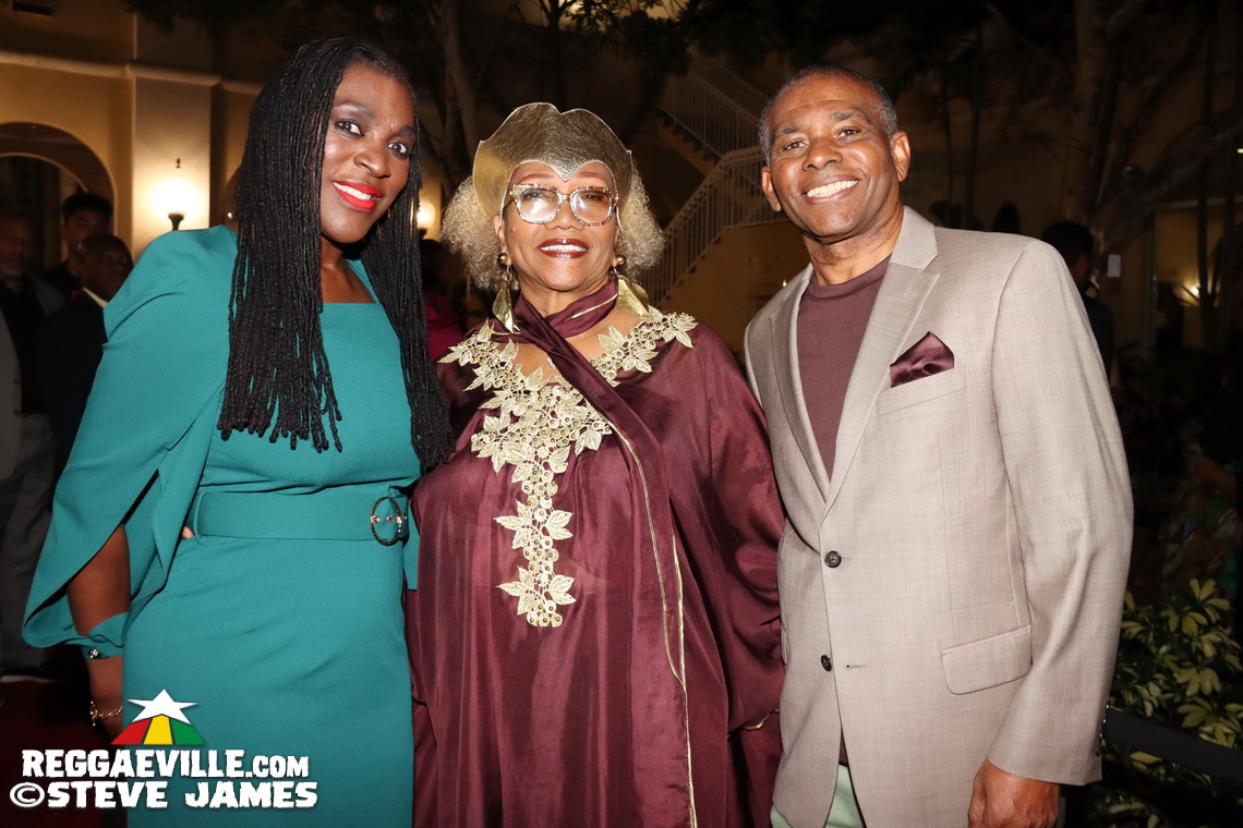 Marcia Griffiths, Winston 'Wee Pow' Powell, David Cairol