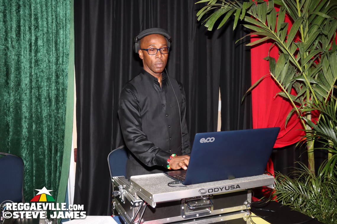 Marcia Griffiths, Winston 'Wee Pow' Powell, David Cairol