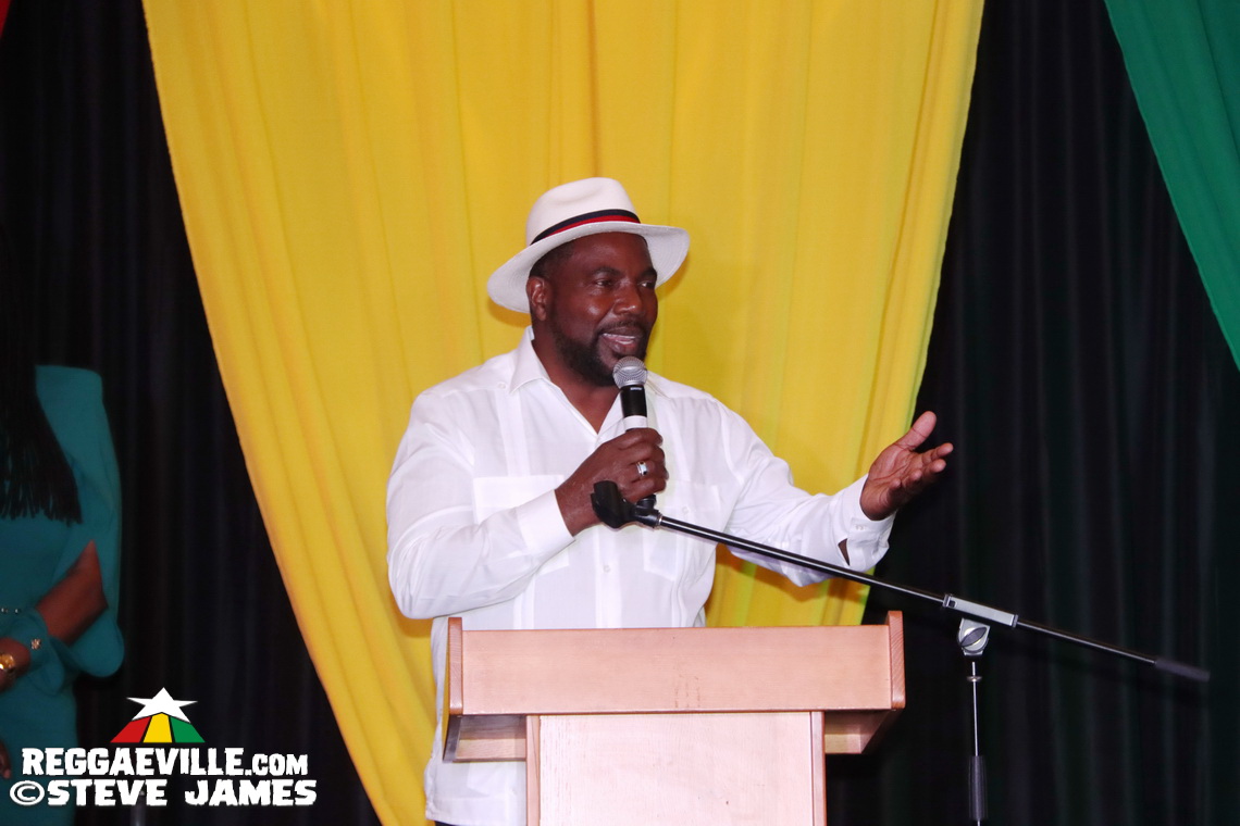 Marcia Griffiths, Winston 'Wee Pow' Powell, David Cairol