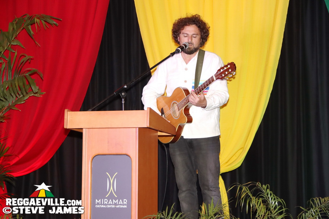 Marcia Griffiths, Olivia 'Babsy' Grange, Winston 'Wee Pow' Powell, David Cairol