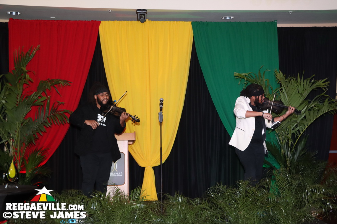 Marcia Griffiths, Olivia 'Babsy' Grange, Winston 'Wee Pow' Powell, David Cairol