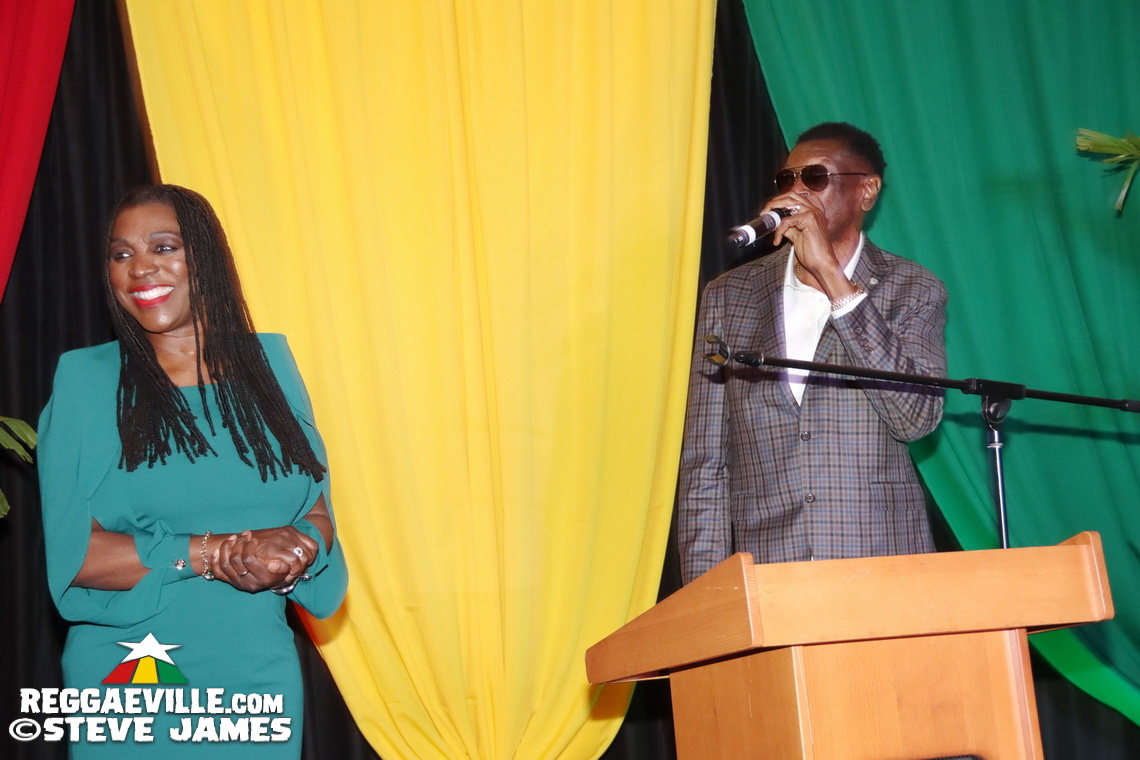 Marcia Griffiths, Olivia 'Babsy' Grange, Winston 'Wee Pow' Powell, David Cairol