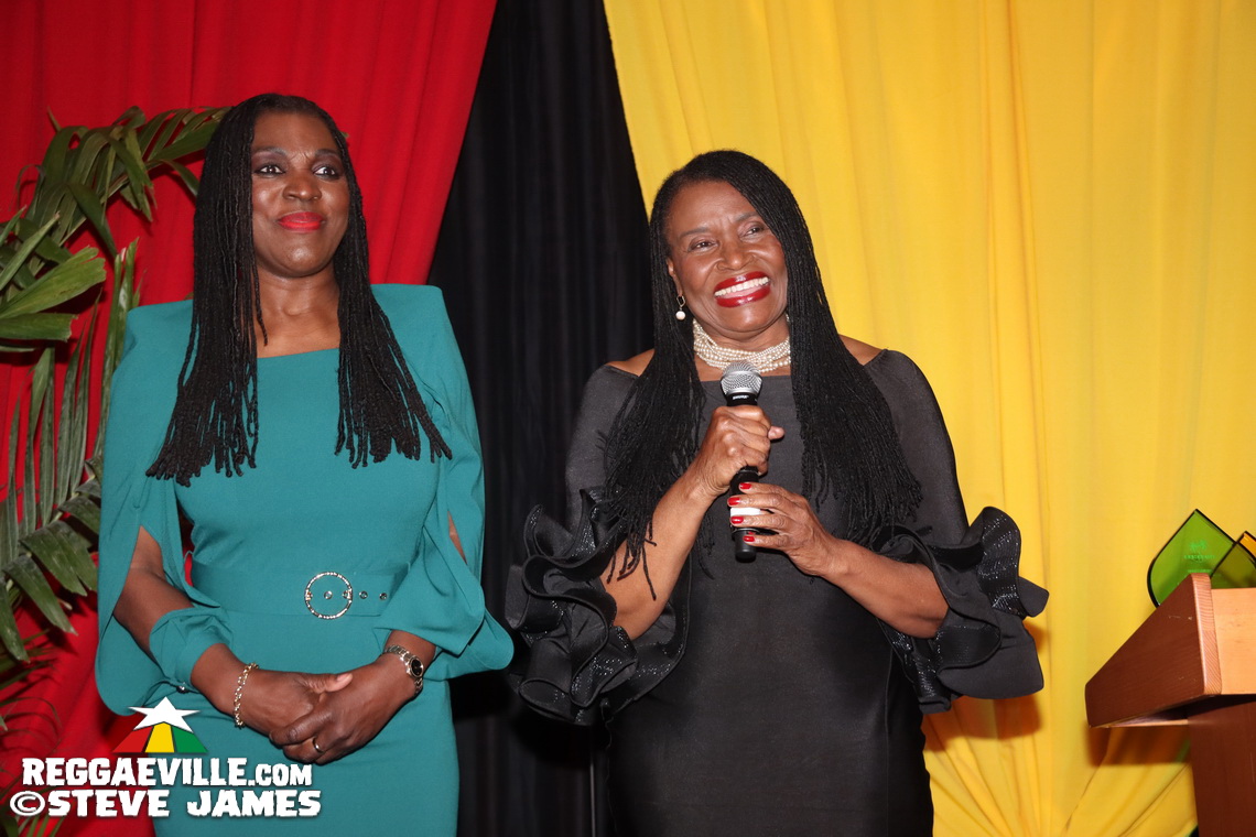 Marcia Griffiths, Olivia 'Babsy' Grange, Winston 'Wee Pow' Powell, David Cairol