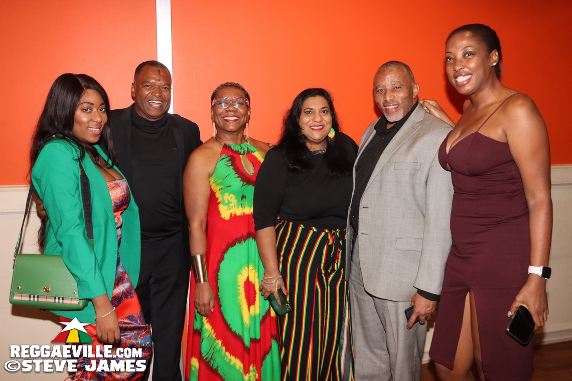 Marcia Griffiths, Olivia 'Babsy' Grange, Winston 'Wee Pow' Powell, David Cairol