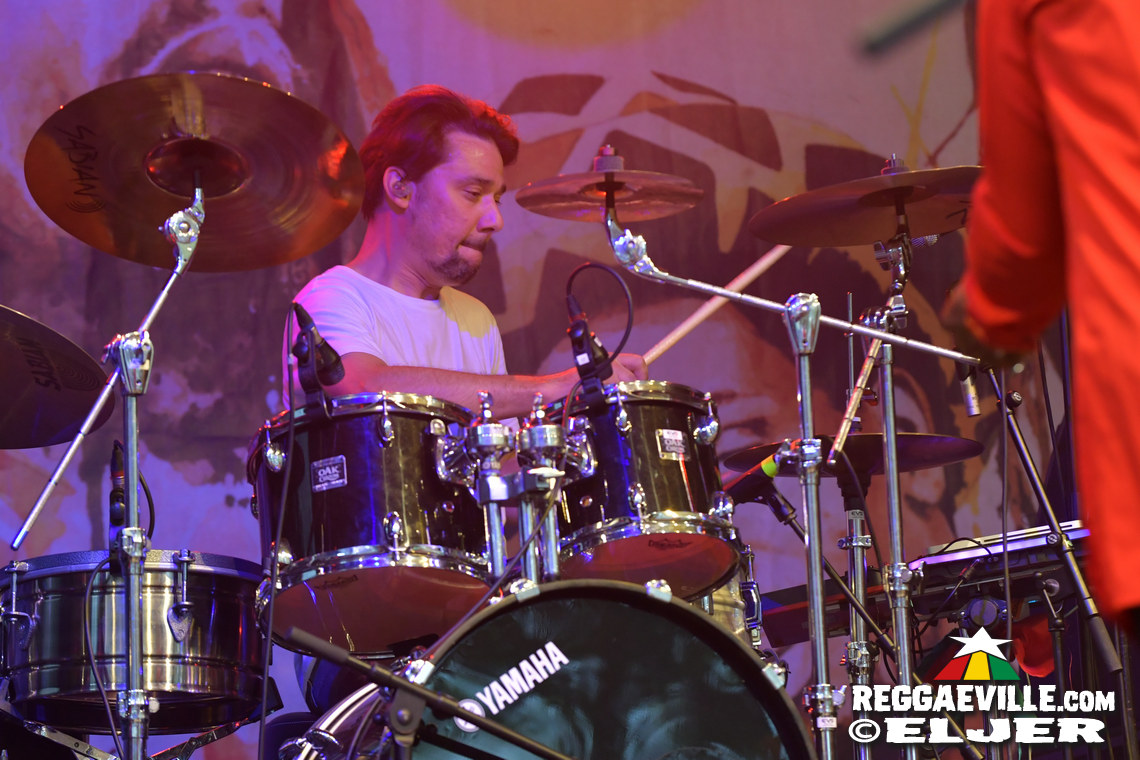 Meta Dia, Roughhouse, New York Ska Jazz Ensamble