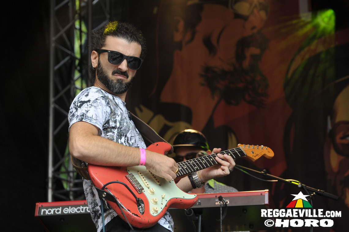 Meta Dia, Roughhouse, New York Ska Jazz Ensamble