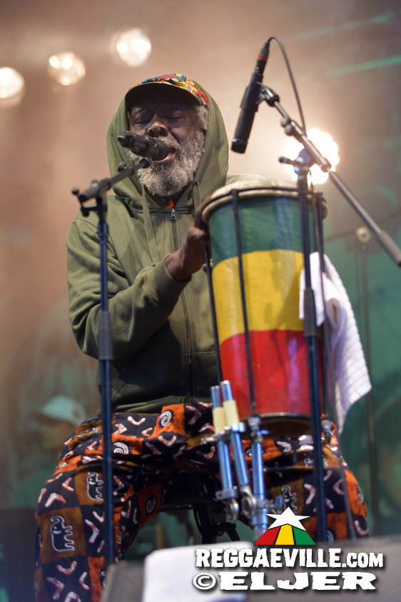 Jamaica Papa Curvin, Cali P, Jahneration