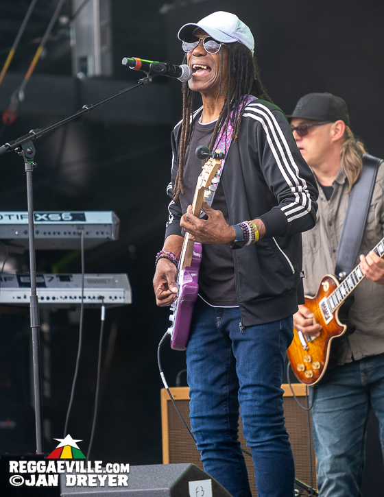 Barrington Levy, Sean Paul, Lila Iké, The Legendary Wailers feat. Junior Marvin