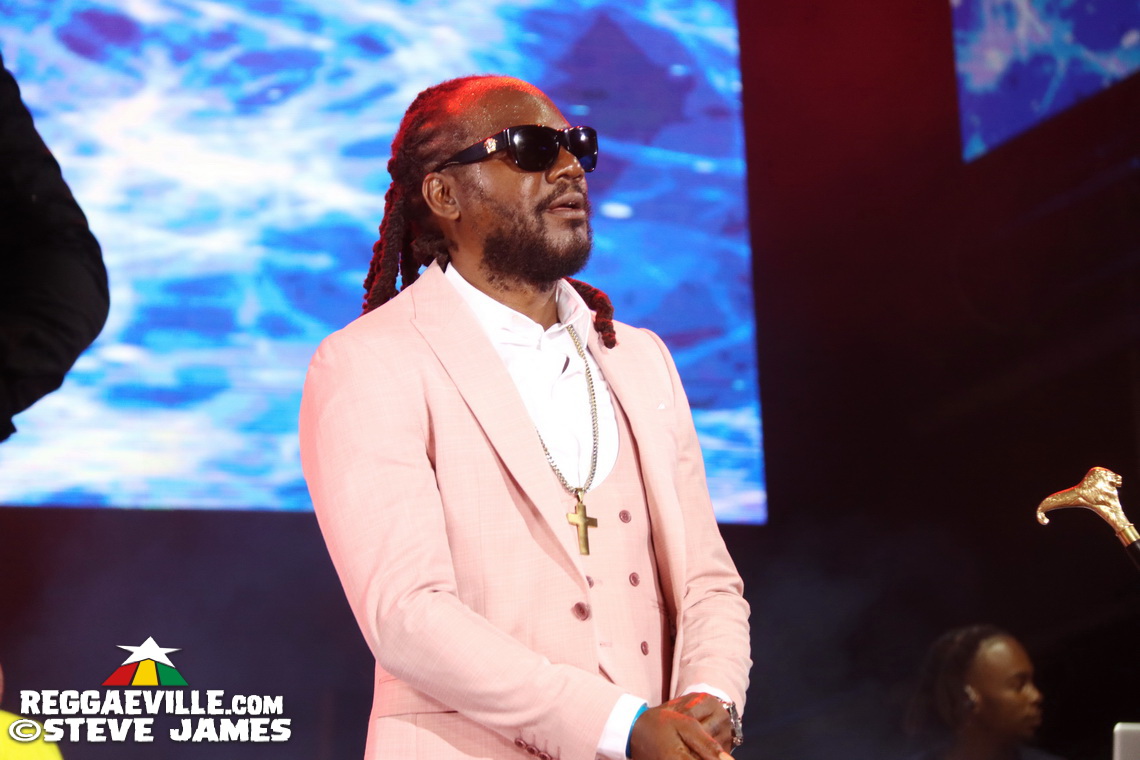 Roze Don, Moyann, Jah Vinci, Stalk Ashley and more...