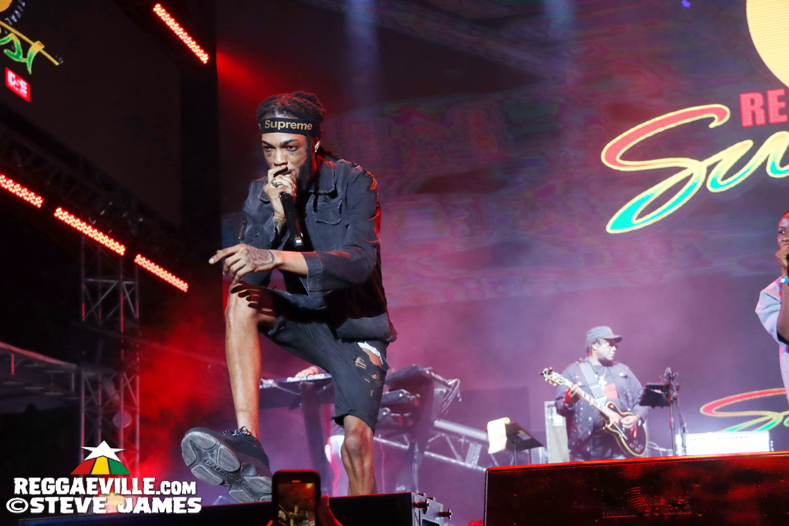 Roze Don, Moyann, Jah Vinci, Stalk Ashley and more...