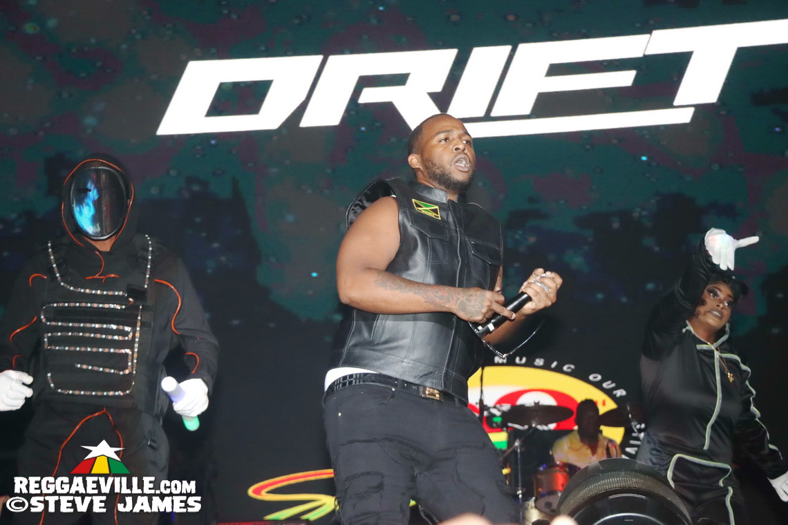 Tommy Lee, Valiant, 450, Teejay, Mighty Crown, Masicka