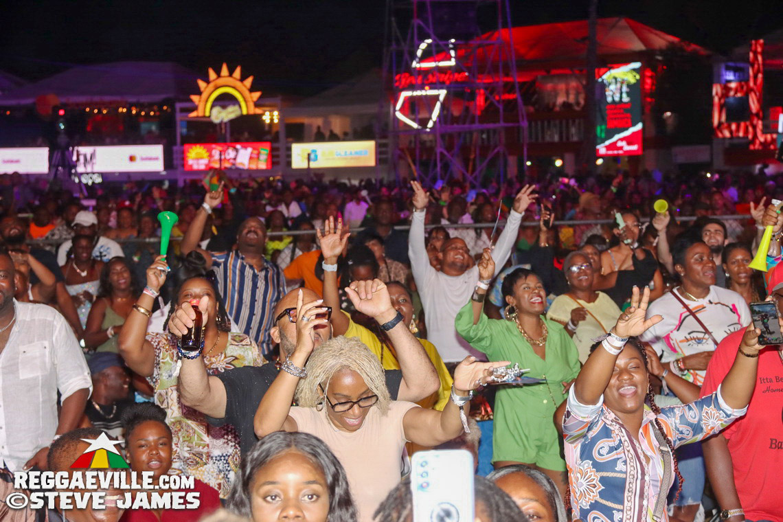 Freddie McGregor with Stephen & Chino McGregor