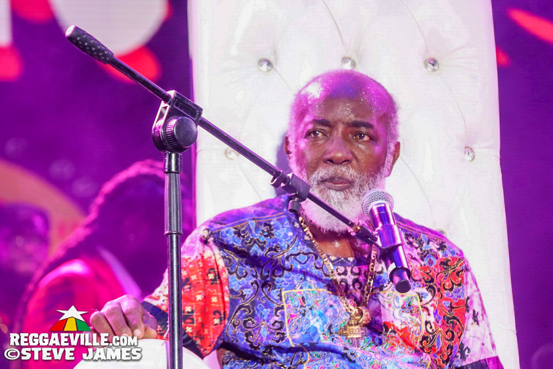 Freddie McGregor with Stephen & Chino McGregor