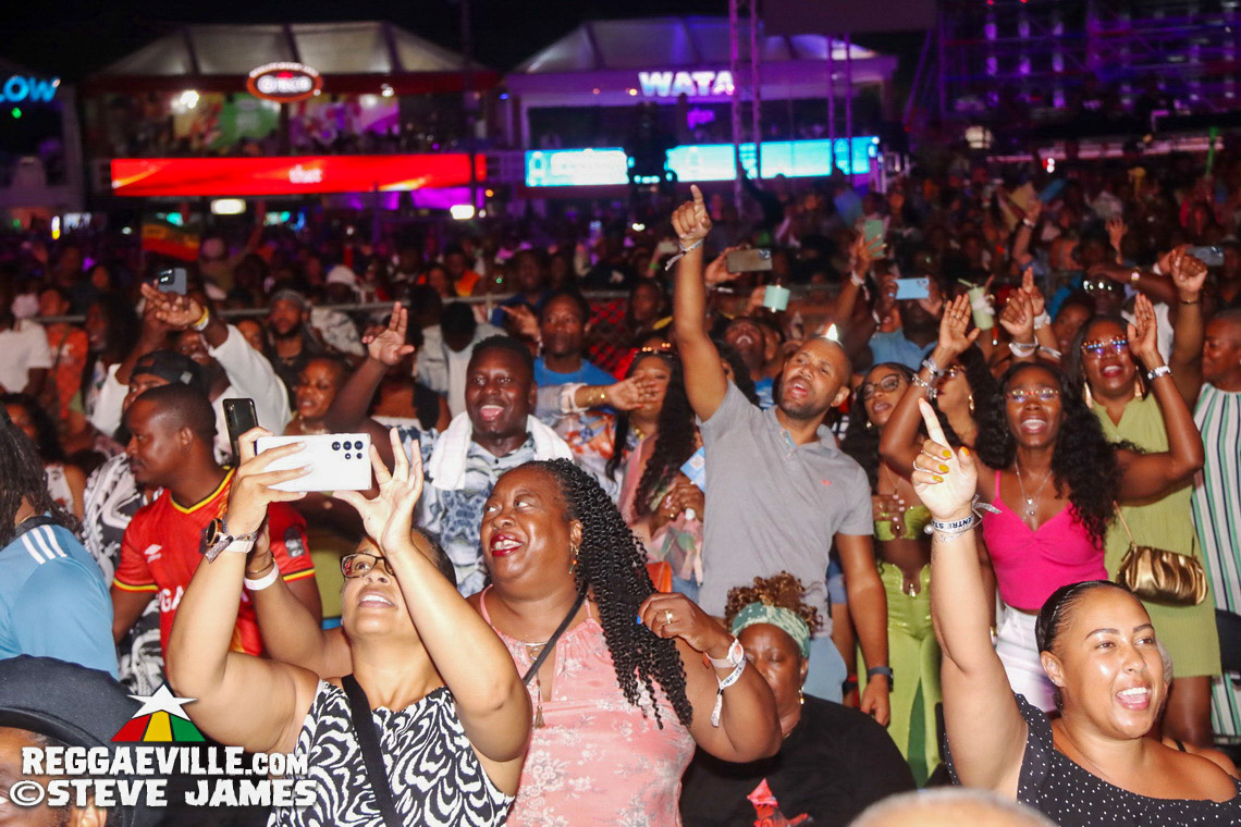 Freddie McGregor with Stephen & Chino McGregor