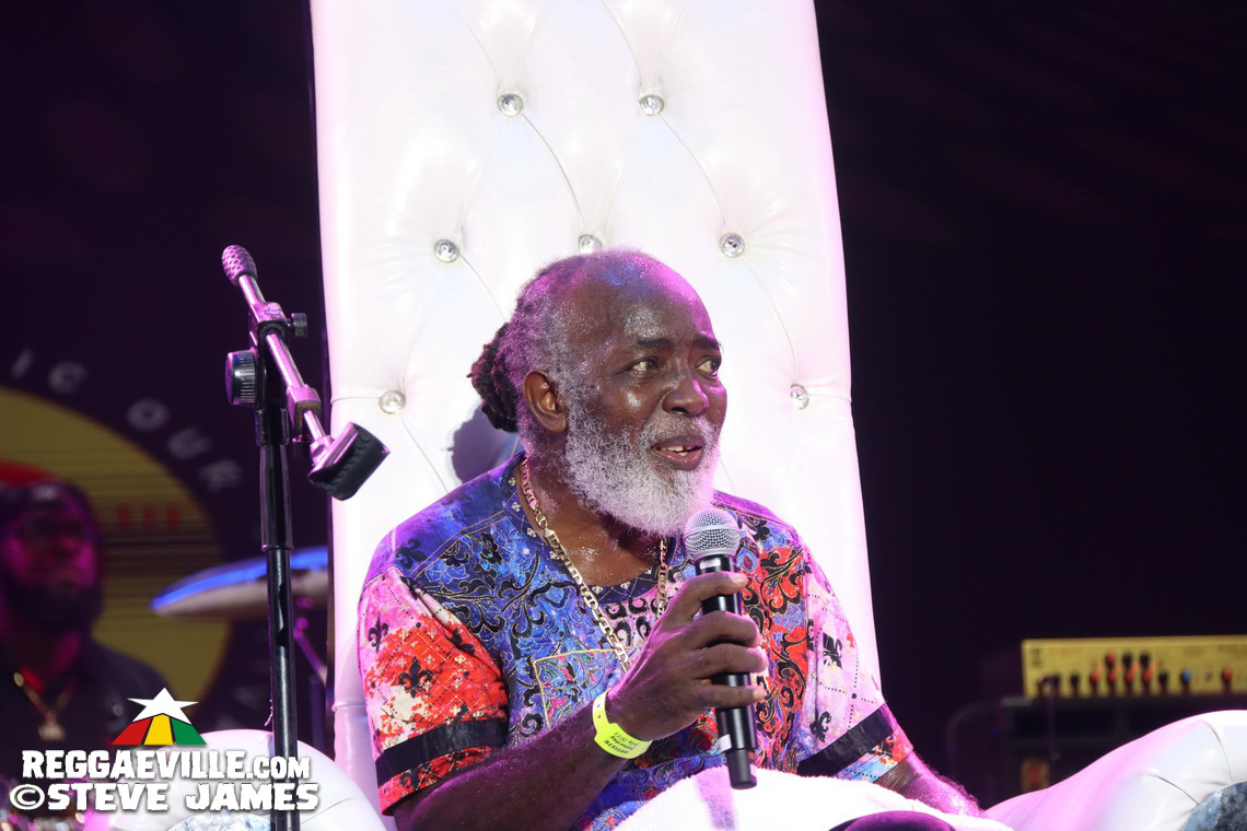 Freddie McGregor with Stephen & Chino McGregor