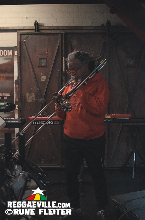 Lila Iké, Max Romeo with Azizzi & Xana, Lutan Fyah, Droop Lion