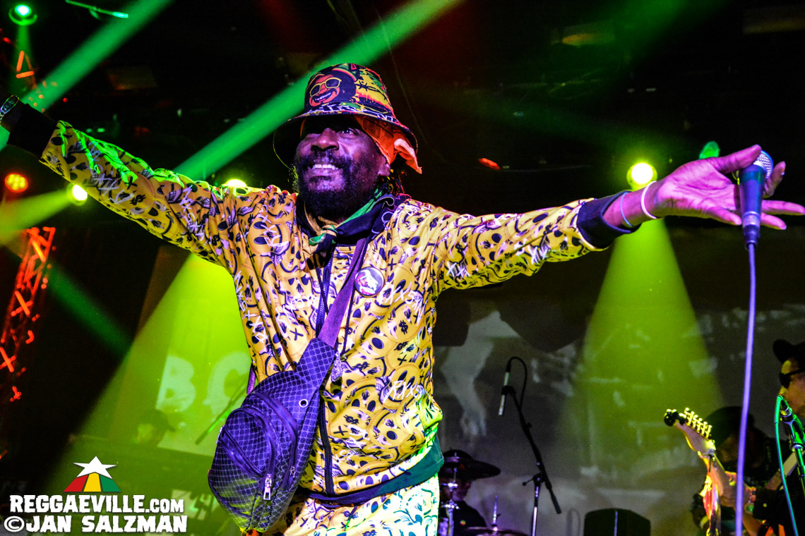 Sister Nancy & Soul Syndicate with Tippa Lee