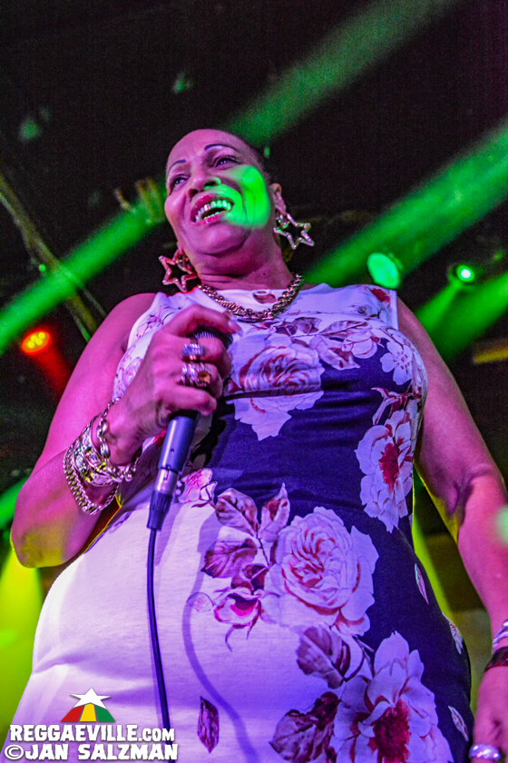 Sister Nancy & Soul Syndicate with Tippa Lee