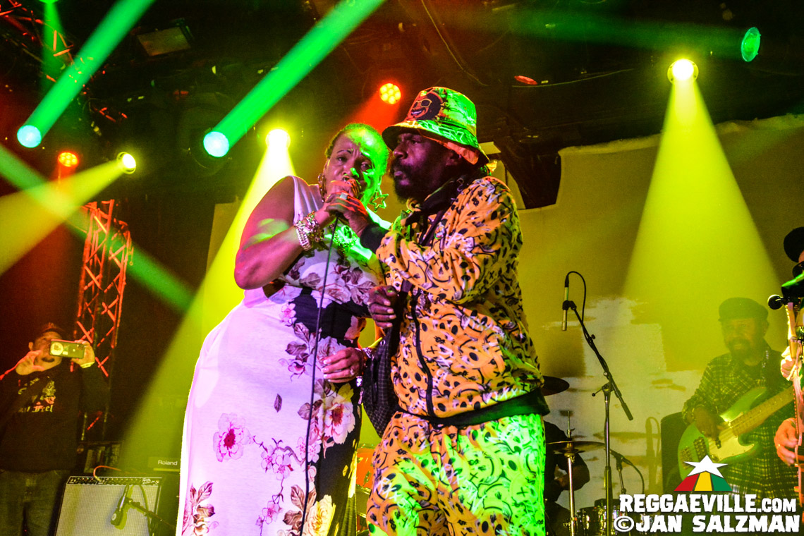 Sister Nancy & Soul Syndicate with Tippa Lee