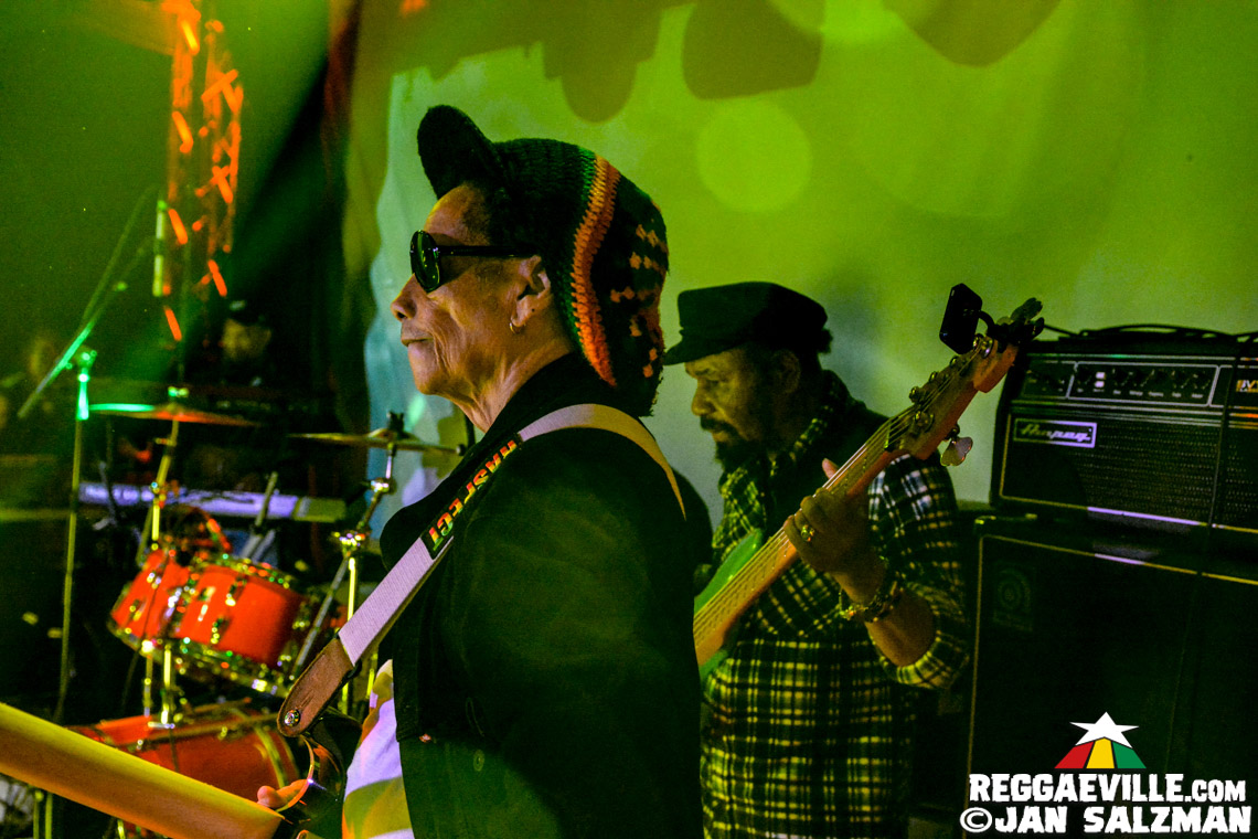 Sister Nancy & Soul Syndicate with Tippa Lee