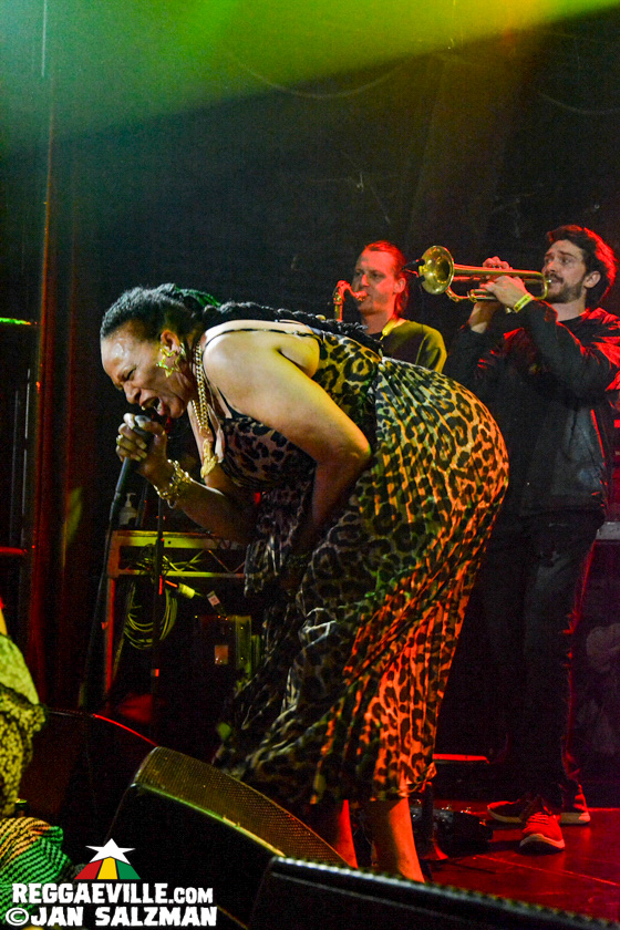 Sister Nancy & Soul Syndicate