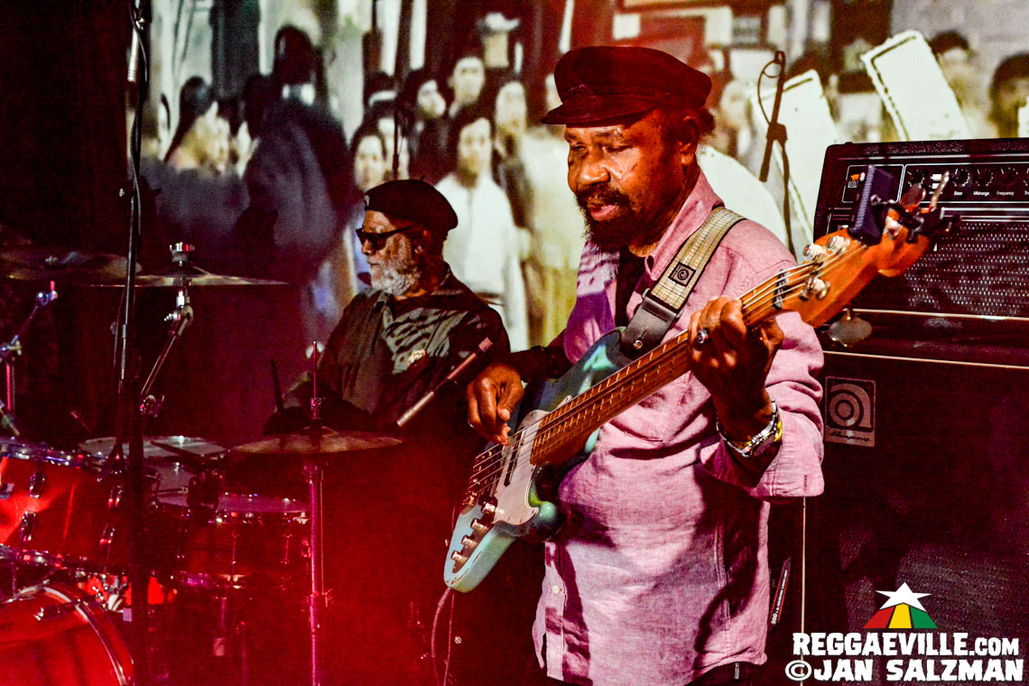 Sister Nancy & Soul Syndicate