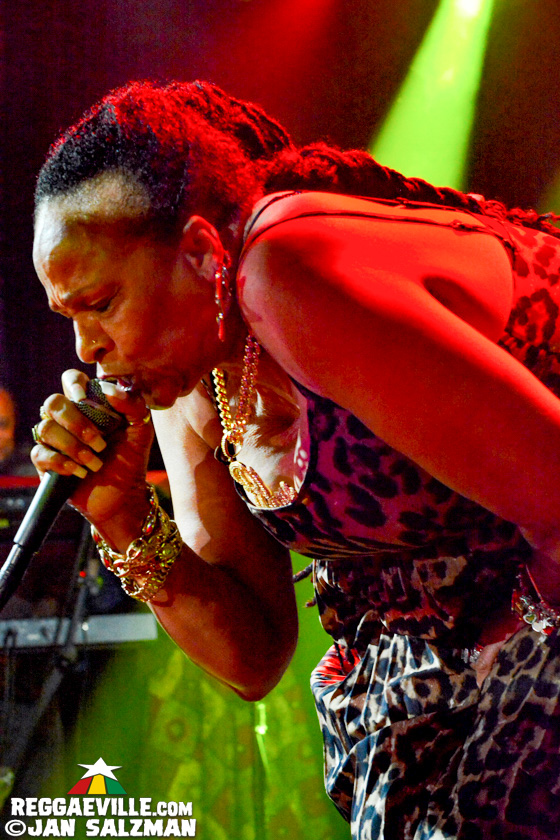 Sister Nancy & Soul Syndicate