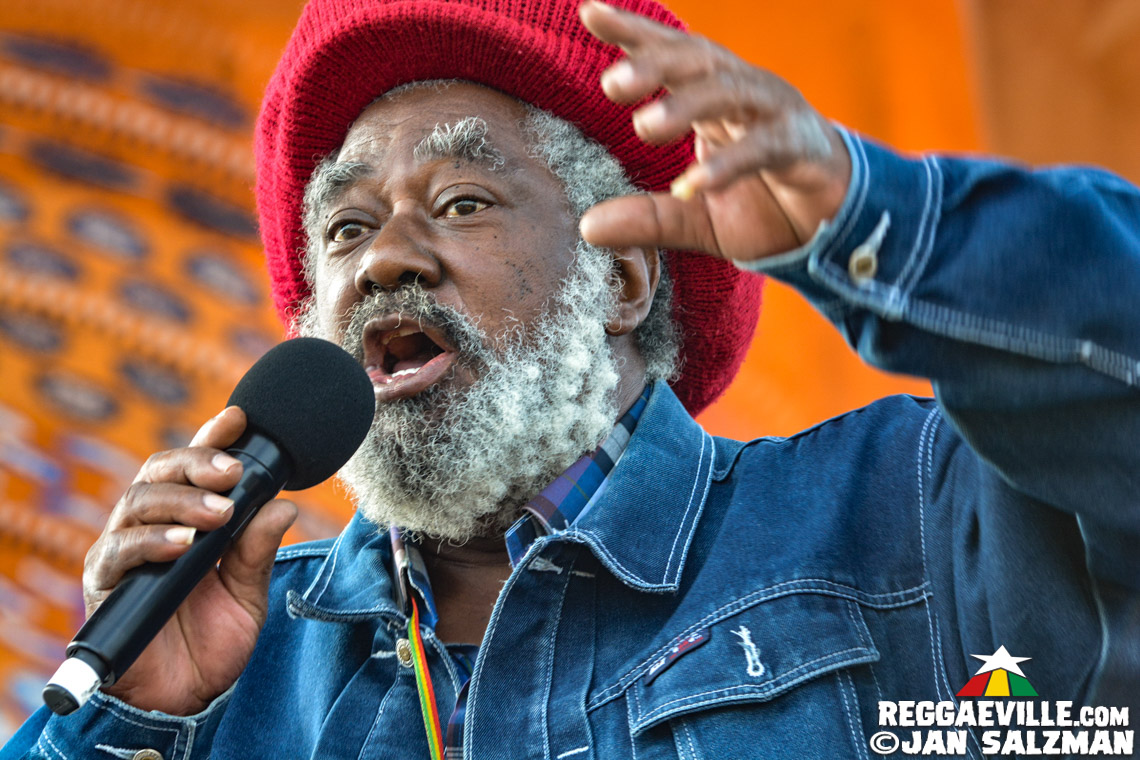 Johnny Clarke, Soul Syndicate, The Clarendonians