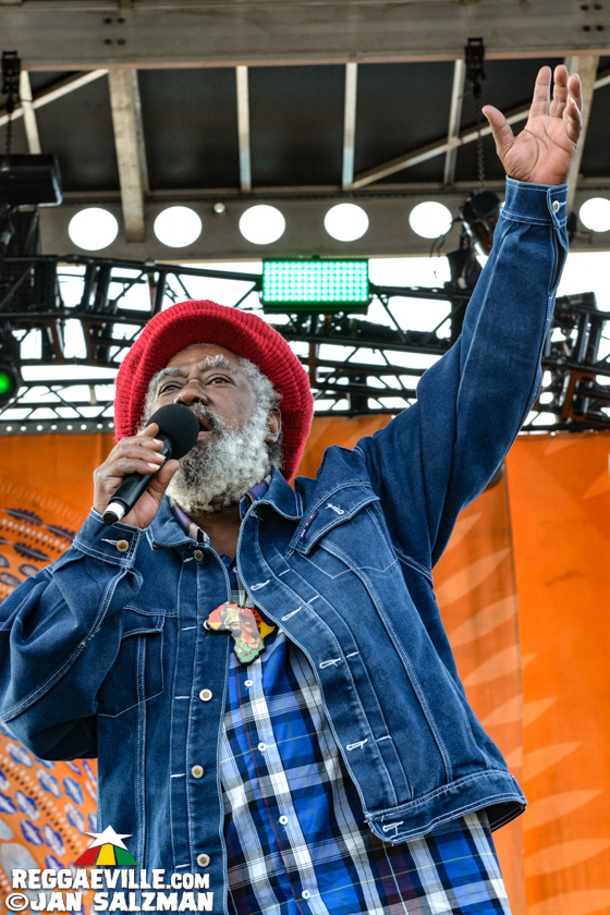 Johnny Clarke, Soul Syndicate, The Clarendonians