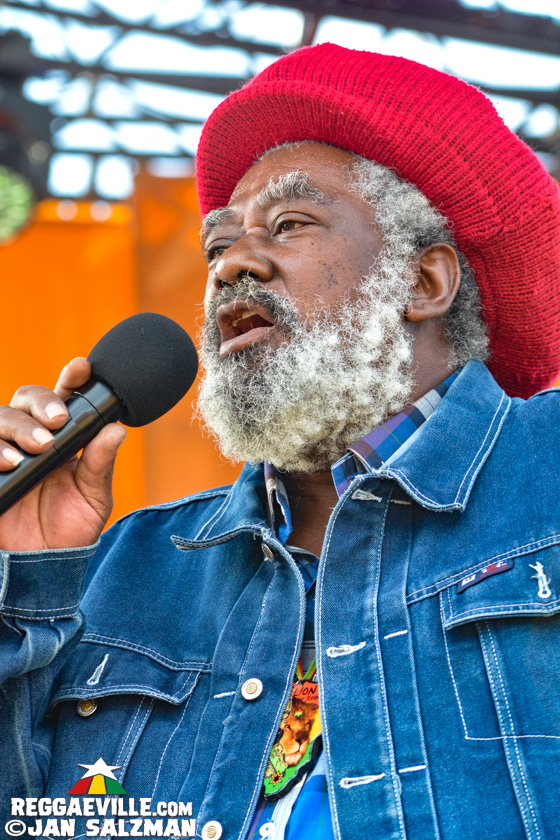 Johnny Clarke, Soul Syndicate, The Clarendonians