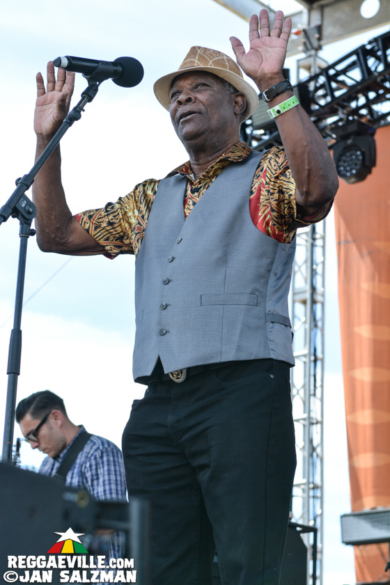 Johnny Clarke, Soul Syndicate, The Clarendonians