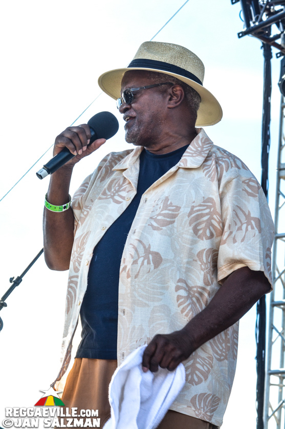 Johnny Clarke, Soul Syndicate, The Clarendonians