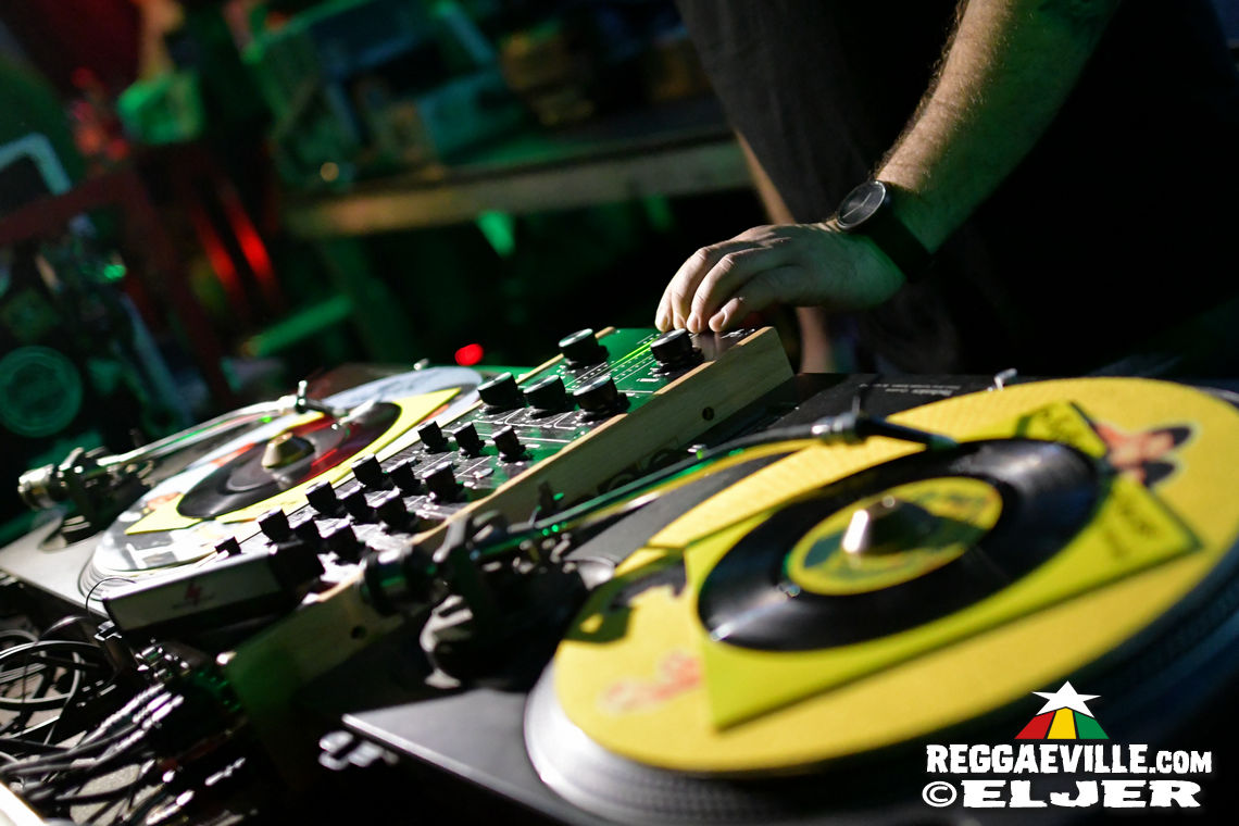 Helmut Philipps, Jah Schulz, Zion Garden and more...