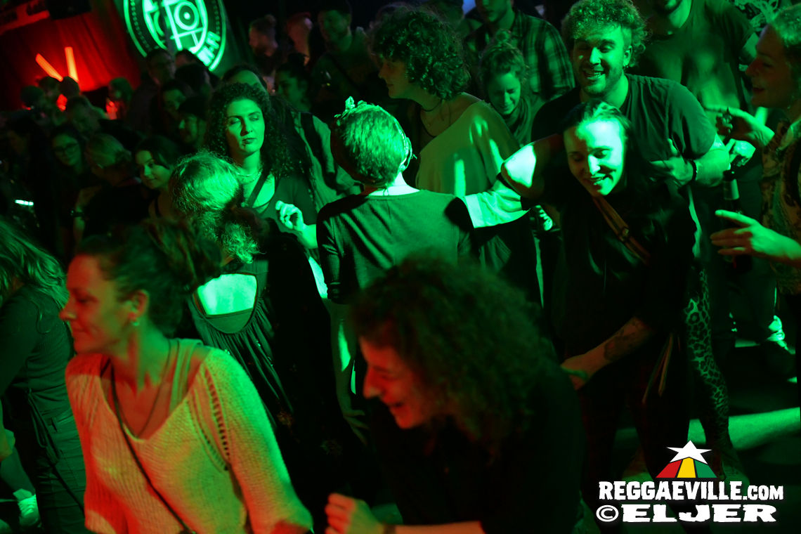 Helmut Philipps, Jah Schulz, Zion Garden and more...