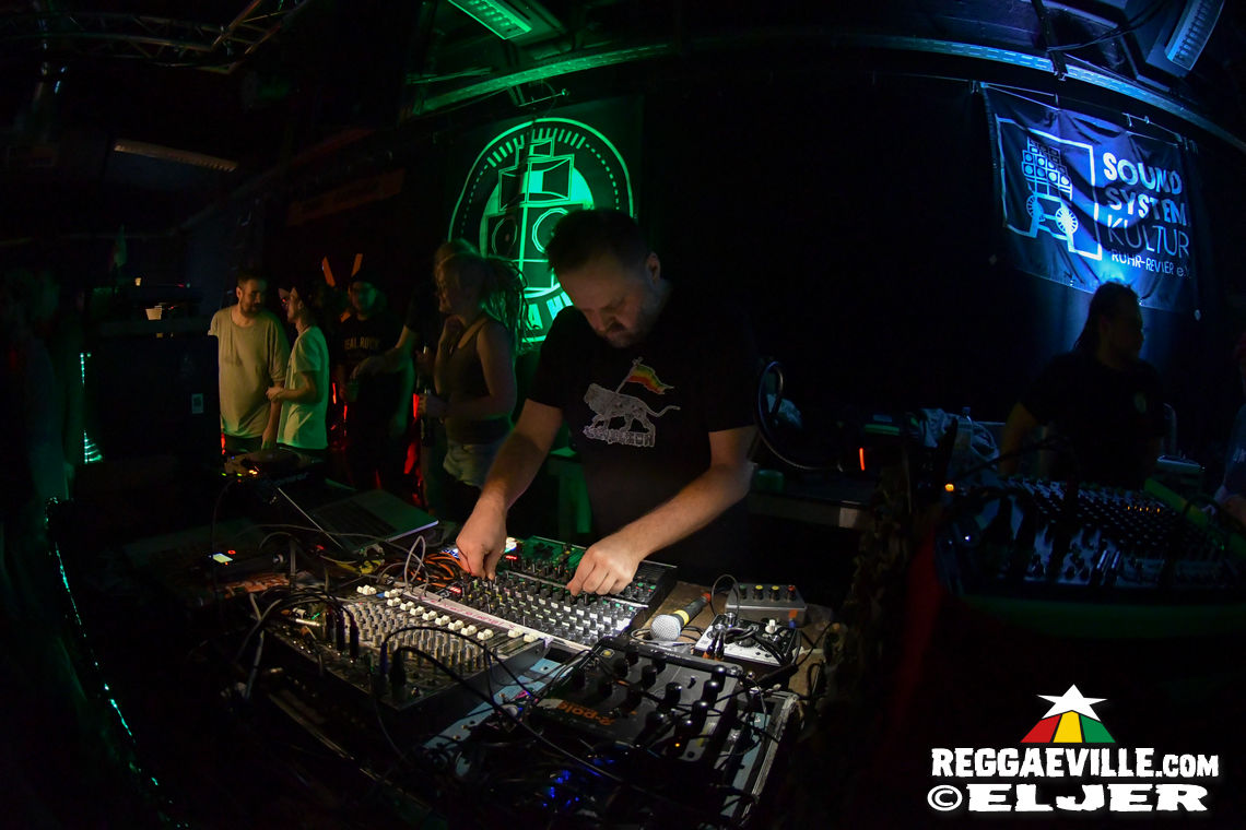 Helmut Philipps, Jah Schulz, Zion Garden and more...