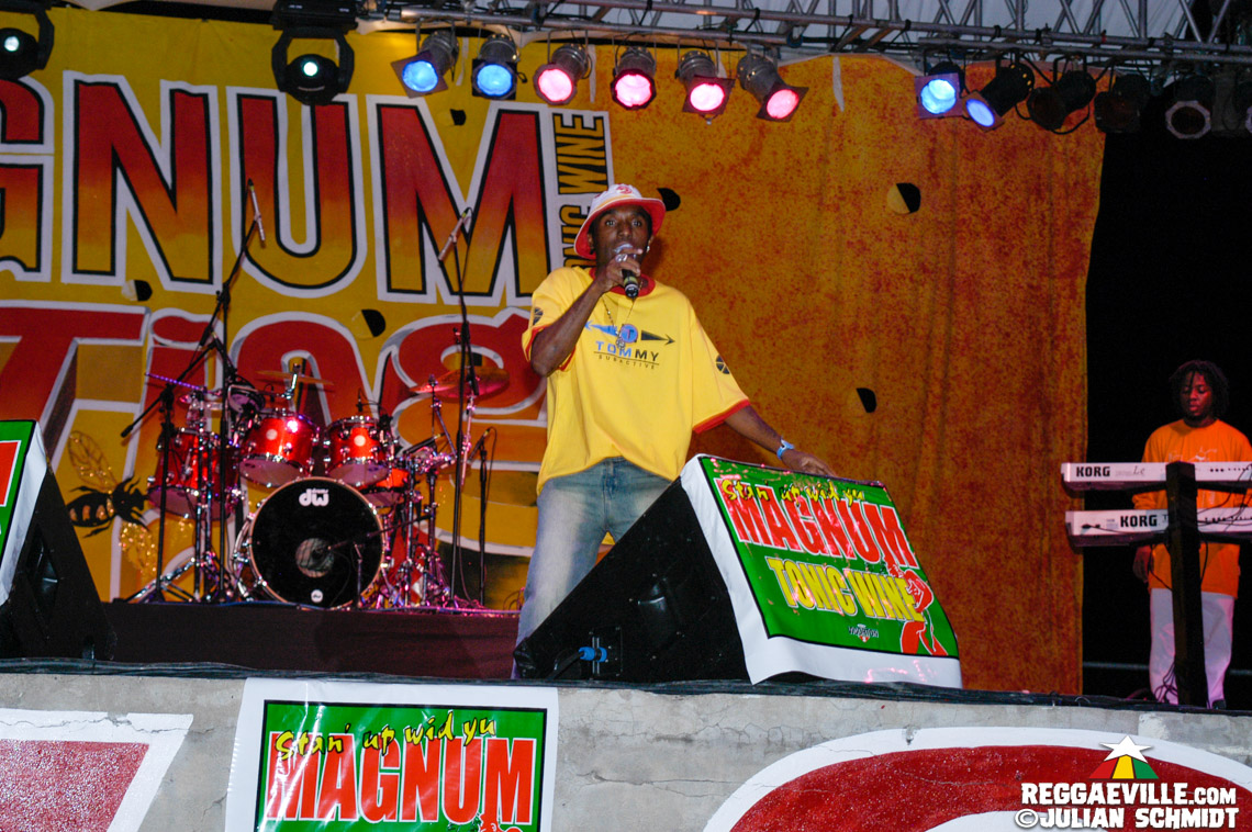 Natty King, Peter Lloyd, Junior Kelly, King Prof, Krazy Champagne