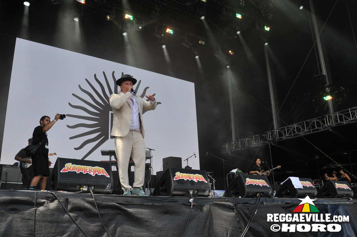 Naomi Cowan, Samora, INTI