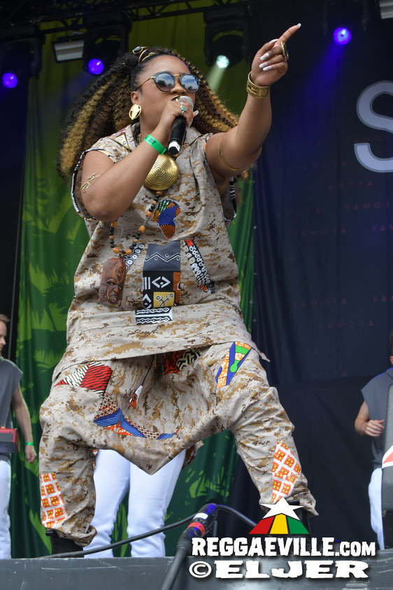 Naomi Cowan, Samora, INTI