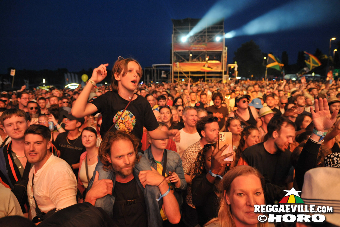 Jan Delay & Disko No.1, Nina Chuba