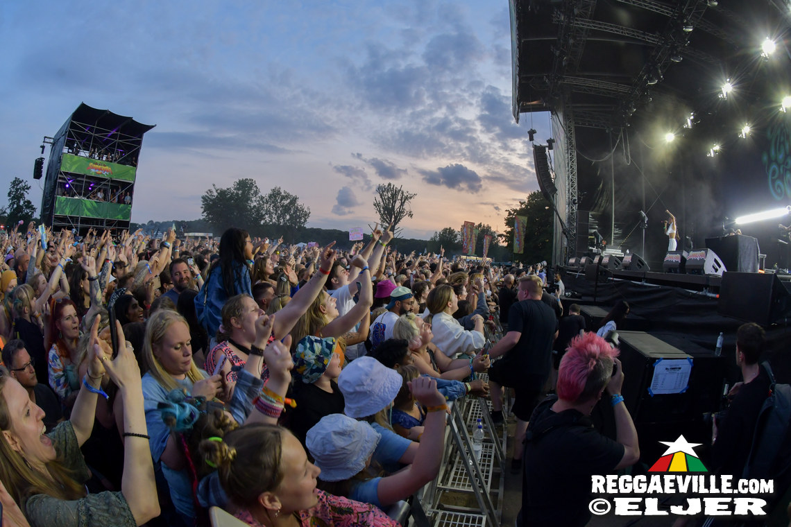 Jan Delay & Disko No.1, Nina Chuba