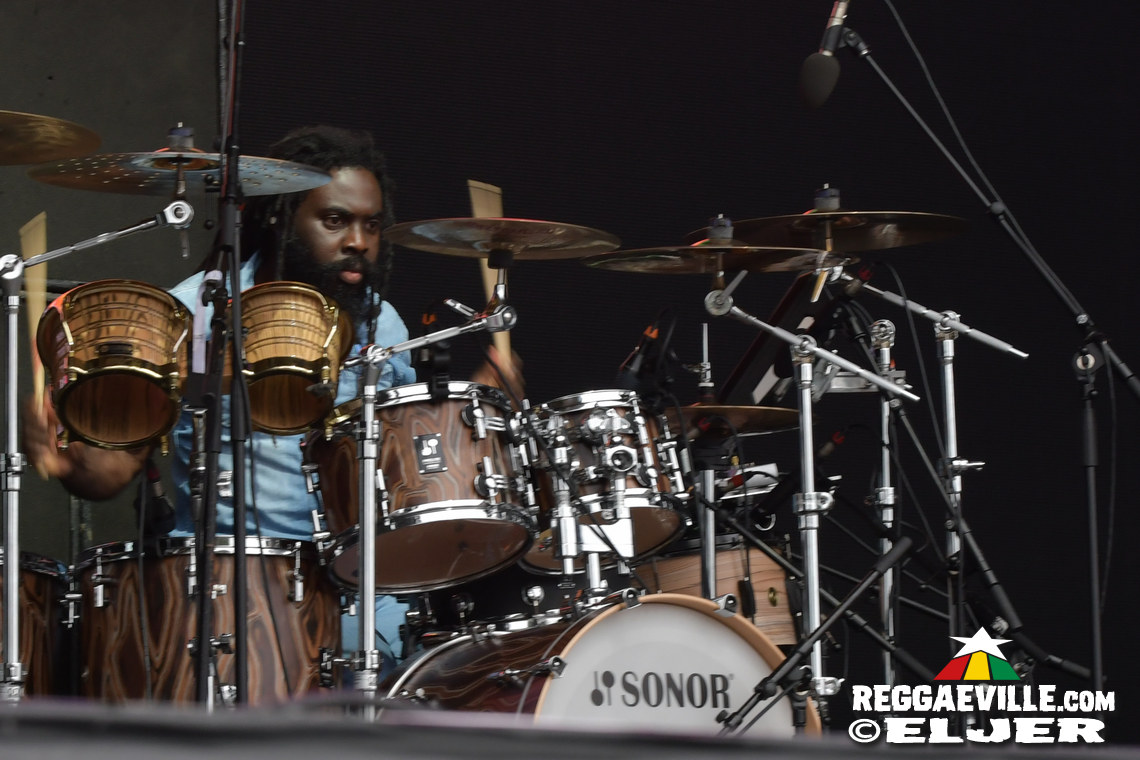 Jaz Elise, Treesha, Yaksta