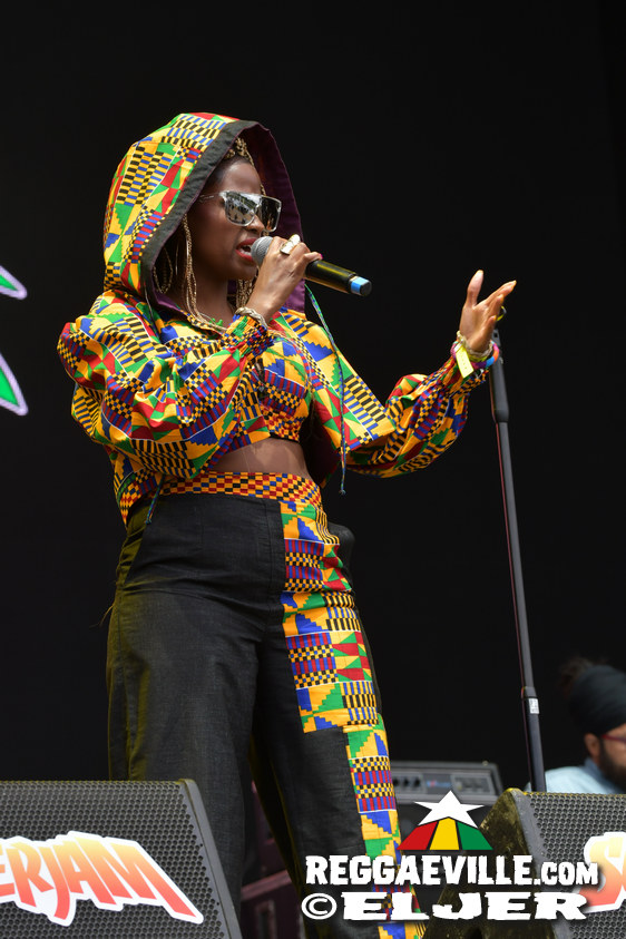 Jaz Elise, Treesha, Yaksta