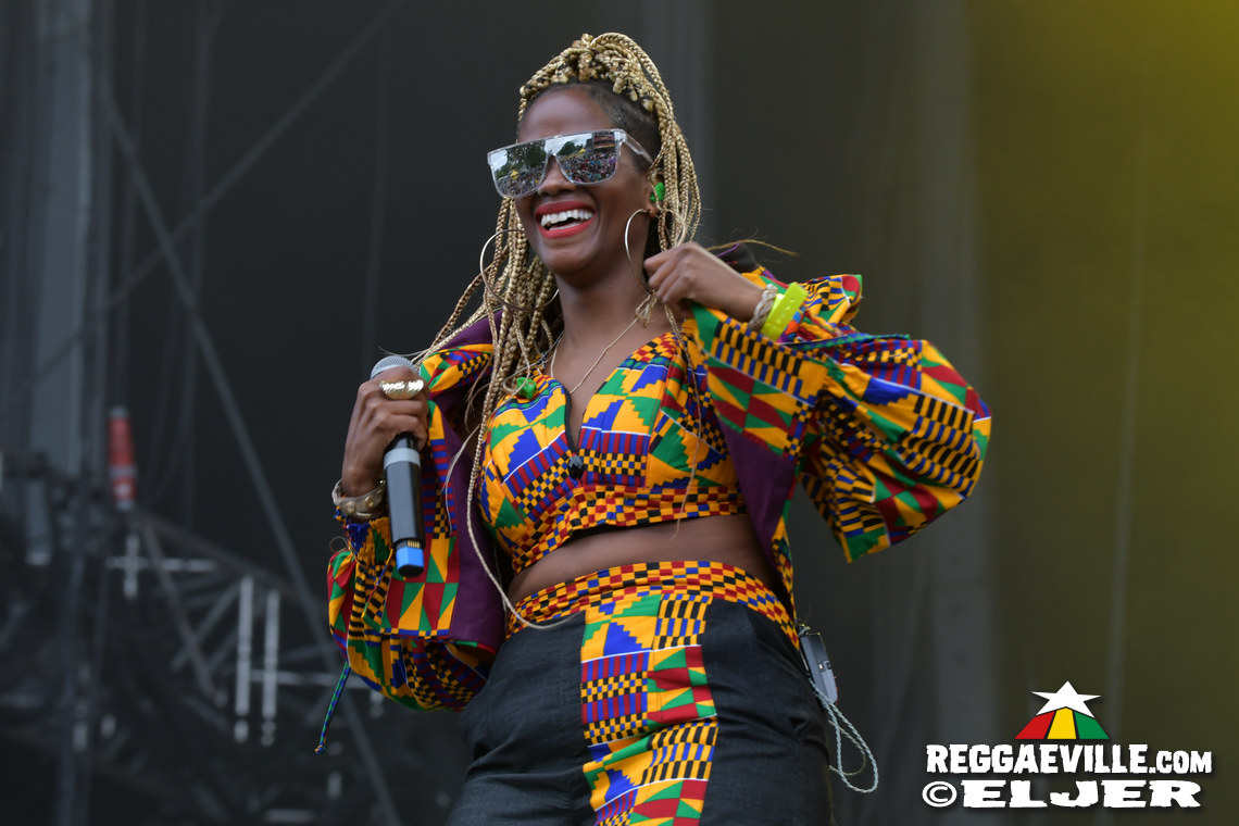 Jaz Elise, Treesha, Yaksta